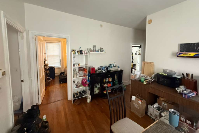 Eating kitchen - 229 Gano street Apartments