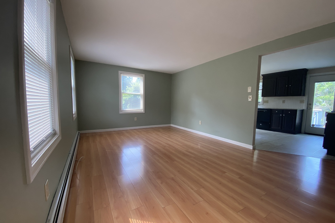 Livingroom - 153 Amherst Road House