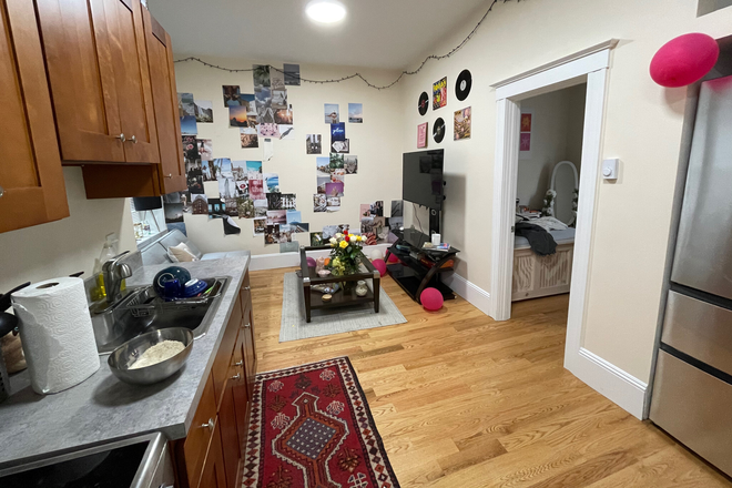 visit hubrealtyproperties.com - Mission Hill, spacious 2 bedroom with newly renovated kitchen and bathroom Apartments