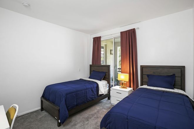 Bedroom - Apartments close to campus
