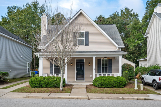 Front of house - $2,950 - 4 Bed / 3 Bath Home on Johns Island with quick access to downtown Charleston