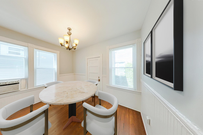 . - GORGEOUS 5 Bed/ 2 Bath - Close to campus - Avail 9/1/26!! Apartments