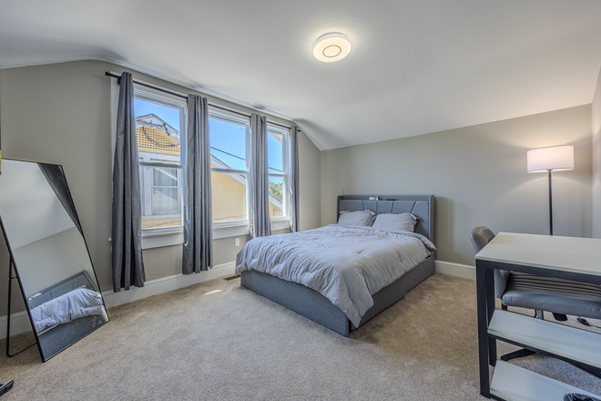 bedroom - Fully Furnished Bedroom in Freshly Renovated Home just outside DC