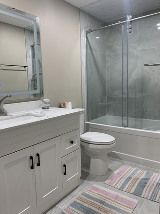 Shared Bathroom - Private room for rent in a shared townhouse at Rallymaster Heights