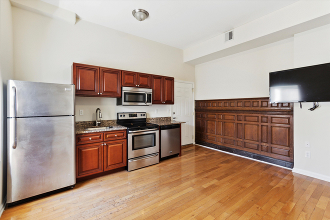 kitchen - The Mansion - Minutes from Campus with On-Site Basketball Court, Gazebo, Courtyard, Package Area Apartments