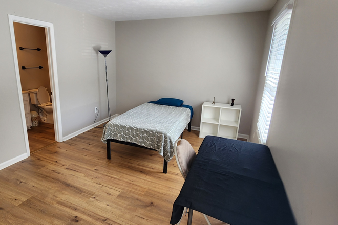 Available furniture - You can bring your own. - Roommate Wanted – Private Bed/Bath in Townhouse – All Utilities Included – $1100