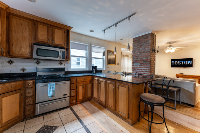 Kitchen/Living - AVAILABLE 2024:  4 Bed, 2.5 Bath in Lower Allston Apartments