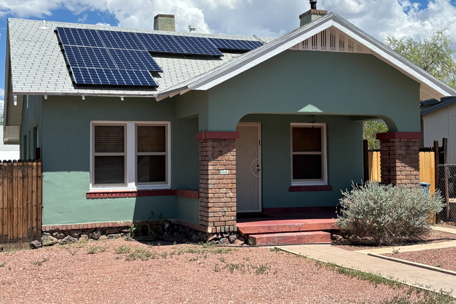 Street View - The Sun House