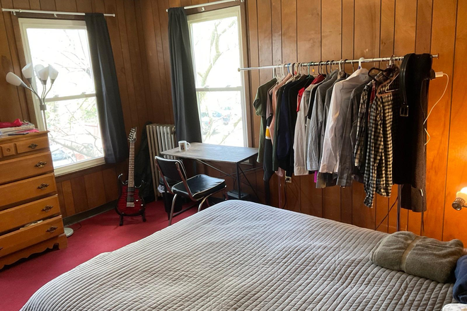 Bedroom - Bedroom available now for sublease near Main St in Northampton