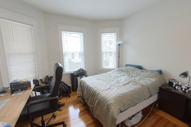 Bedroom - Spacious 3 Bed with in-unit washer/dryer! No Broker Fee! Apartments