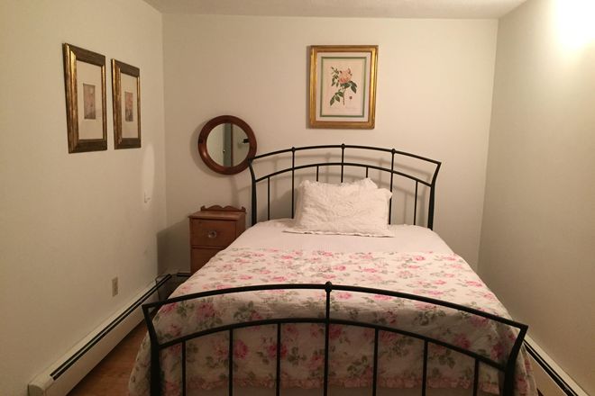 bedroom - NEW! RARELY listed, furnished condo in lovely Harvard Square home, 4 months or longer