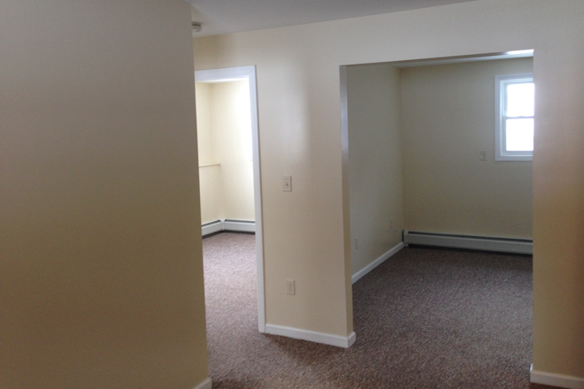 Bedrooms - Green Valley Apartments