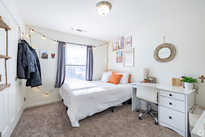 Bedroom - 2 Bedroom 2 Bathroom Apartment