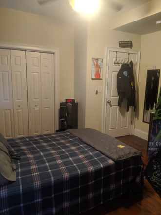 Photo - Great Shared Space for Students Looking to Make New Friends $1025-$1300 on Calumet Street Apartments