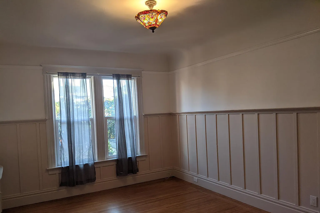your future bedroom! (Angle 2) - 1 Bedroom in Townhouse 5mins from USFCA