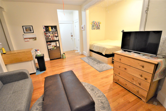 Studio - Large Studio Available 9/1/26! *CONTACT NOAH 603-470-8181 Apartments