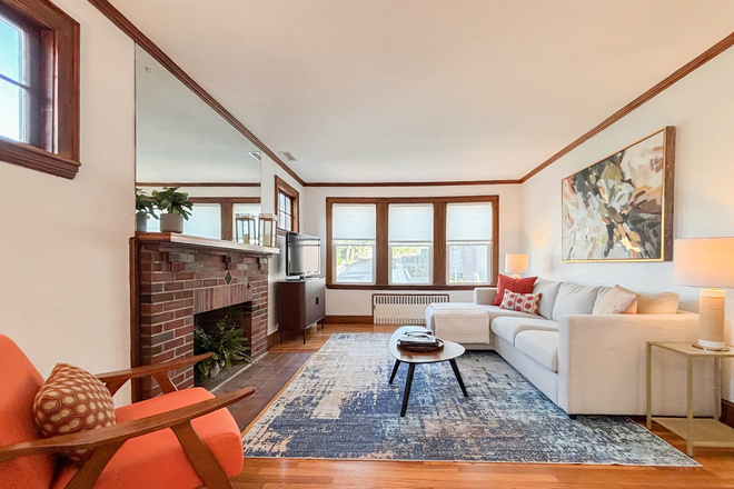 Living Room - COR248 Spacious 3-bed, In-unit Laundry, Central Air House