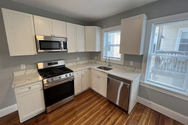 Call NOW for showings! 617-236-8600 - HANCOCK ST - PORTER SQ RENOVATED 4BR/2BA FOR *9/1/2025* W/ FRNT & BCK PRCH, W/D IN UNIT, RNTL PRKNG! Apartments