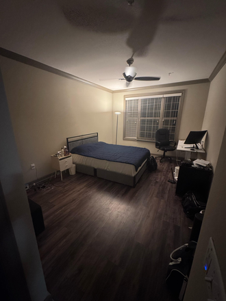 bedroom - Emory Point Apartments