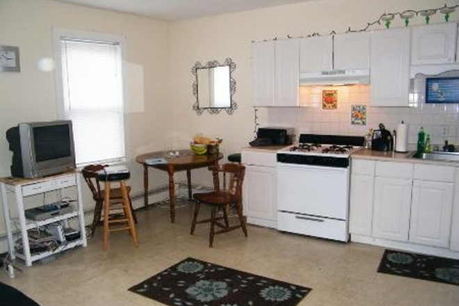 _ - CHARMING 3 BEDS/1 BATH AT MISSION HILL || 09/01/2025 Apartments