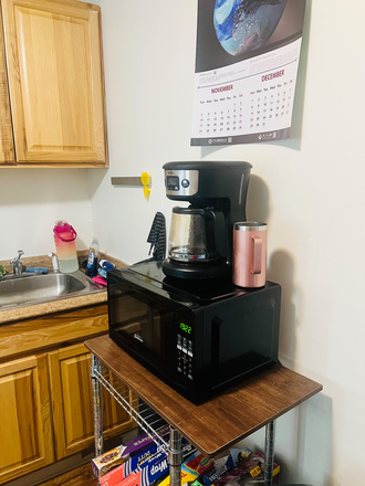 Kitchen - Apartment 2 bd/1ba