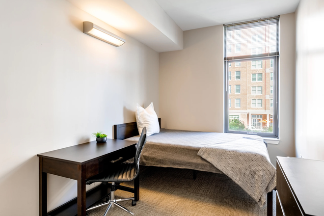 Bedroom - Nine East 33rd Apartments