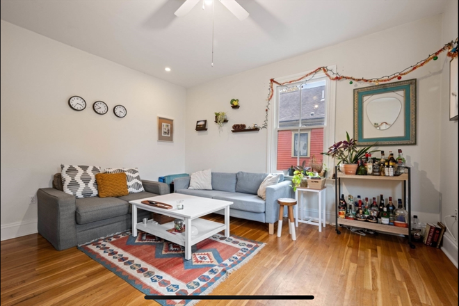 Living/dining room - Bright Upper-Level 4BR + Office | Private Sun Deck Apartments