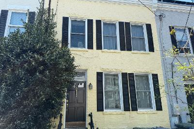 Exterior - Private Furnished Georgetown Studio $1,900/month utilities included Apartments