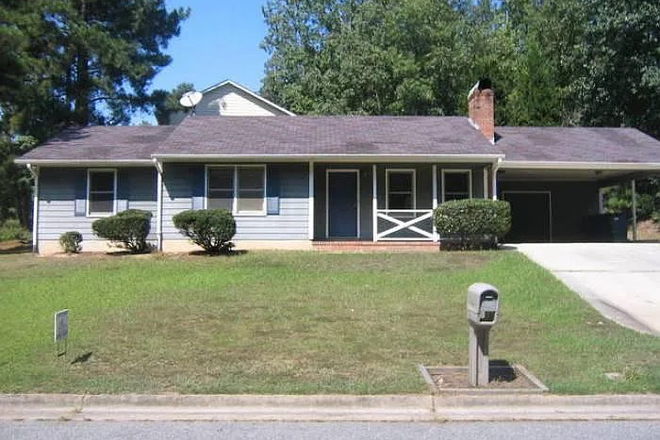 Street view - Bedroom w/ Shared Bath Available in 3x2 S Durham Home - $420/mo + Utilities, Available Now
