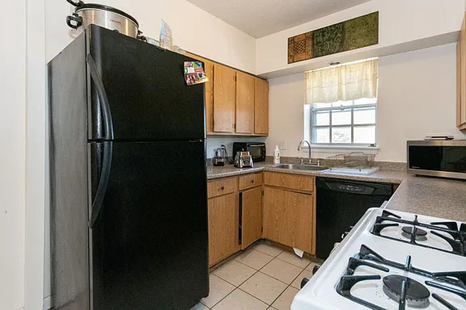 Kitchen - 1 Room Available in 3BR Brighton Apt with BC Law Students