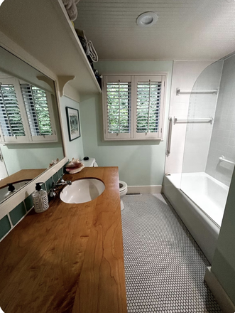Bathroom on the main floor - Oceanfront Family Friendly Home Close to URI