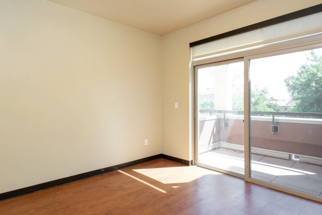 Bedroom - Lofts on College