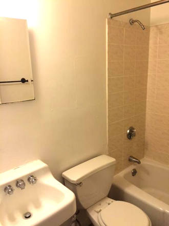 Hub Realty - Back Bay, lovely studio on Newbury Street with new hardwood floors Apartments