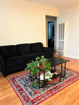 Living Room - Summer sublet in Downtown Berkeley