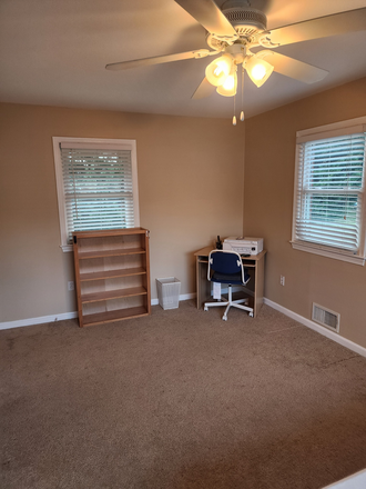 Largest Bedroom Showing 2 of 4 Windows Facing Side and Back of House - Tonquil Place w/1 Large Affordable Room for Graduate Student or Young Professional House