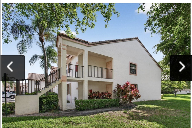 Outside - Windwood Condo