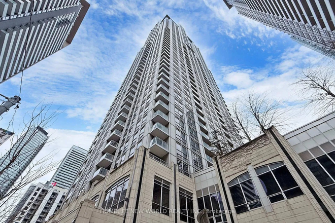 building - Luxury College Park - one large bachelor with a solarium can be used as the bedroom Condo