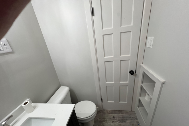 Photo - Walking distance to UCO House