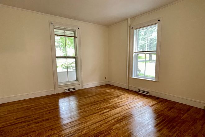 Bedroom - 61 Gray St #1N Triplex