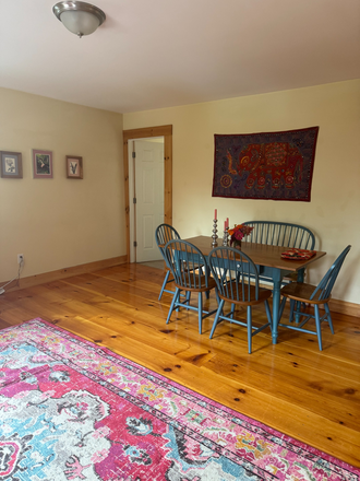 Dining area - 2 Bedroom in Hadley Apartments