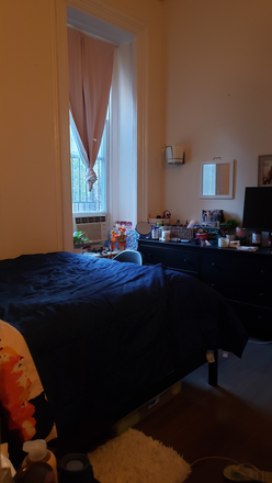 bedroom 1 - Beautiful 9 Bedrooms, 4 baths near Upenn Campus Townhome