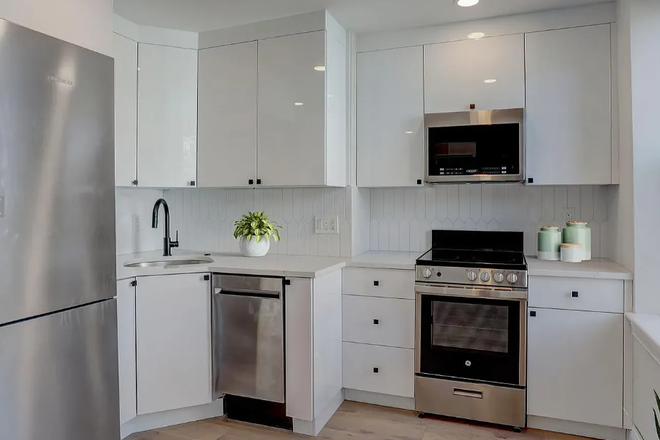 Call NOW for showings! 617-236-8550 - BARTLETT PL - *1/2 FEE* BRAND NEW RENO OF COZY 3BR ON QUIET SIDE ST *AVAIL NOW* W/ IN UNIT LNDRY, DW Apartments