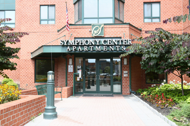 Outside View - Symphony Center