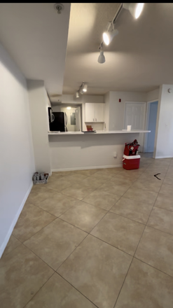 Entrance - Looking for roommate for August 1st move-in date Apartments