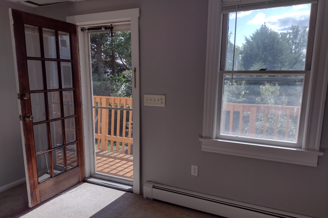 Bedroom with a closet - Suite with a private bathroom-Humbert St-Princeton Condo