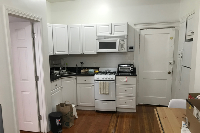 . - Cute 1Bed on Hemenway