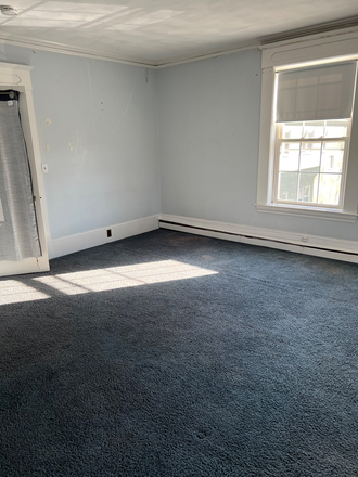 Bedroom - Large 4 bedroom apt