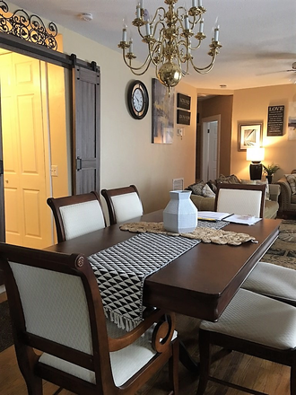 Dining Room / Living Room - Near USF, Hospital, University Mall Shopping District, Bus Transit