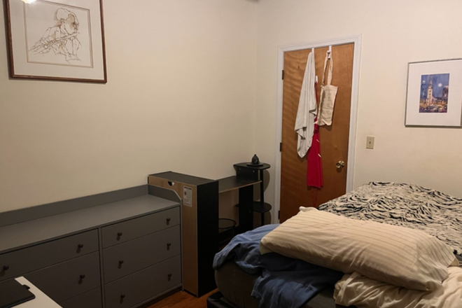 Bedroom - 1 room available in 3 bed 2 bath apartment at Washington Square