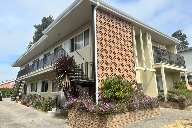  - Yee, Alvin (Browning) - 2BR/1.0BA